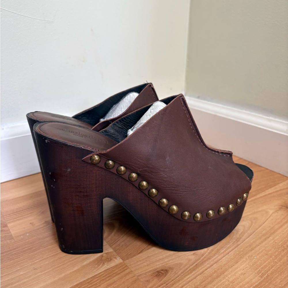 Charles David Brown Leather Platform Clogs with Studs - Picture 7 of 12